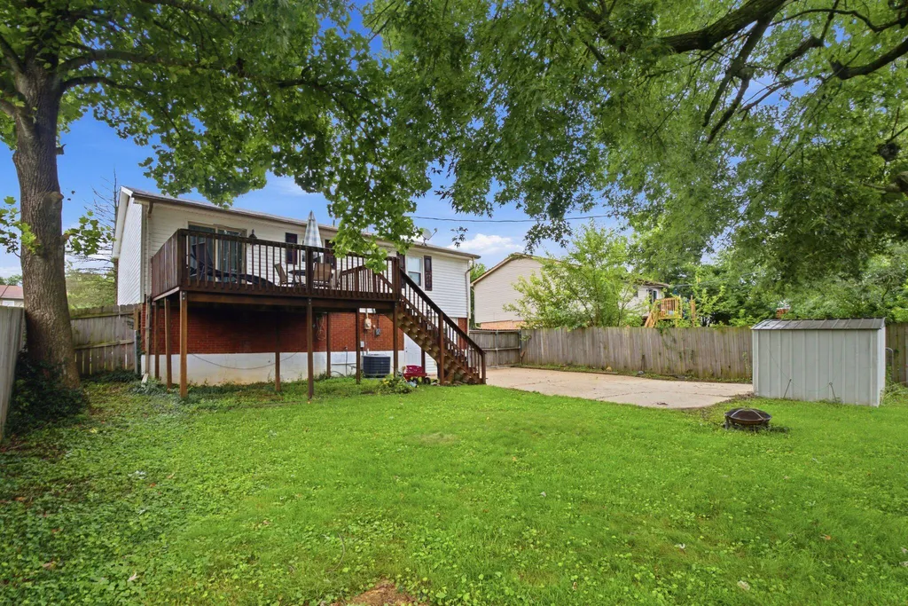 3633 Sundart Drive Lexington KY 40517