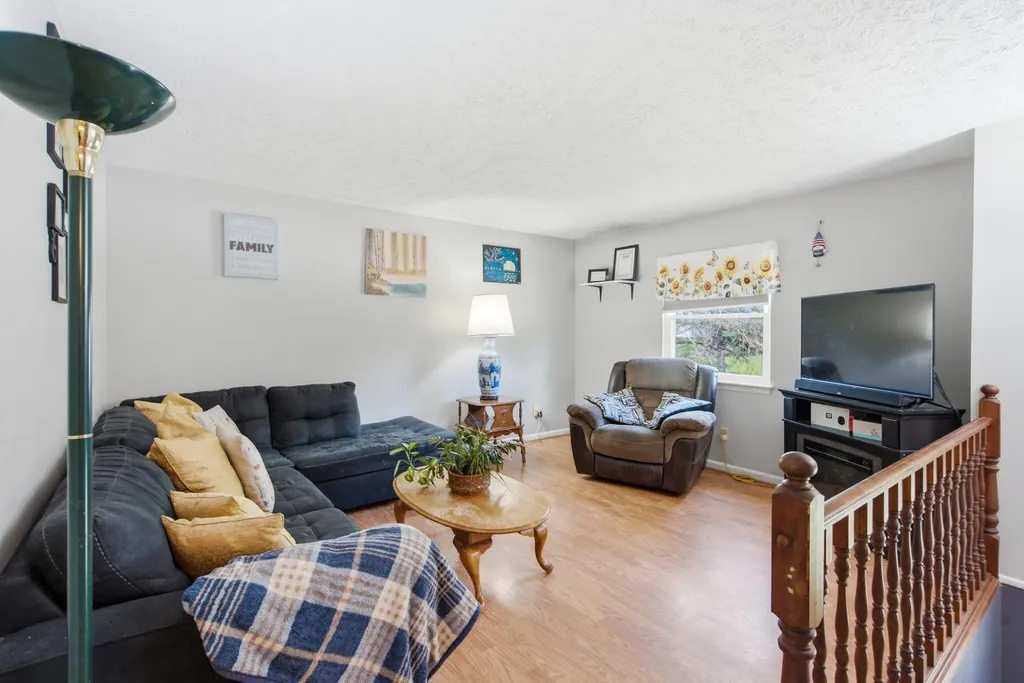 3633 Sundart Drive Lexington KY 40517