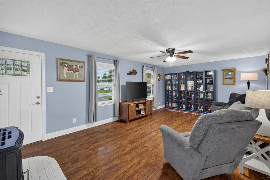 307 Sunset Drive Lawrenceburg KY 40342