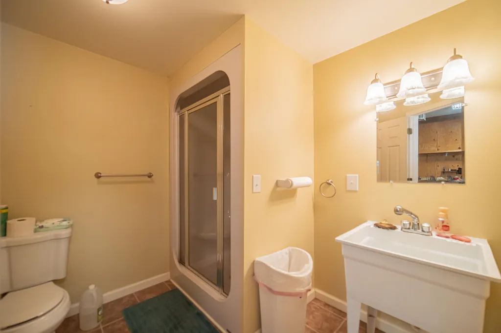237 Knottingham Drive Gilbertsville KY 42044
