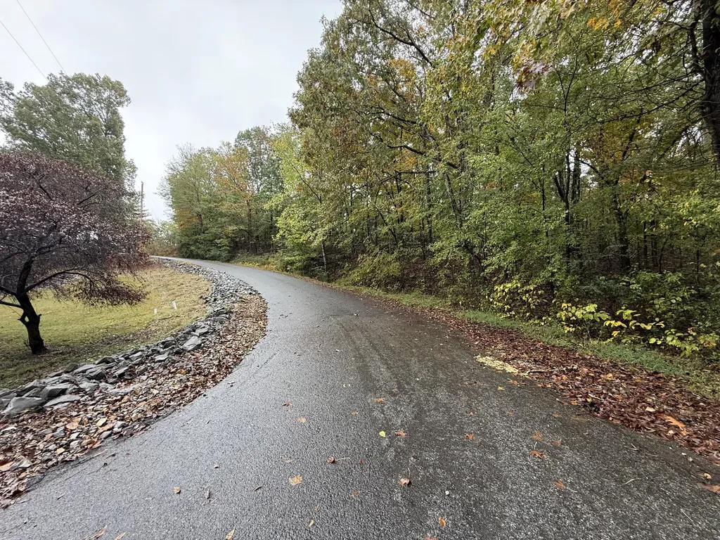 000 Waterway Trail New Concord KY 42076