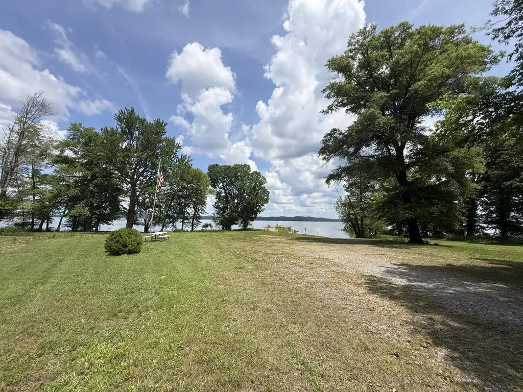 000 Waterway Trail New Concord KY 42076