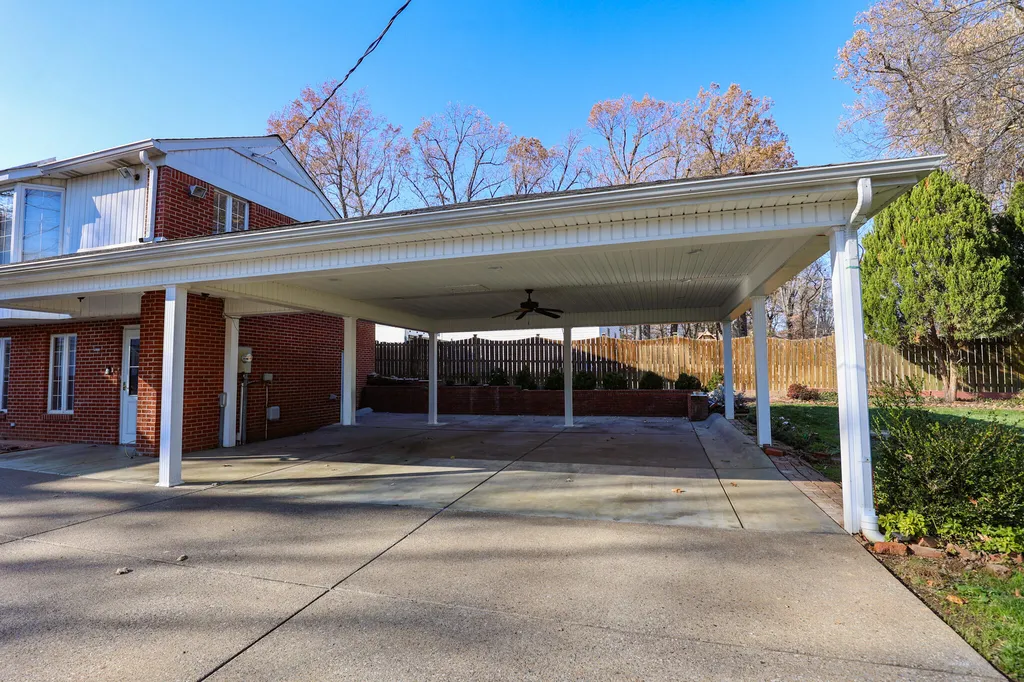 148 Mimosa Lane Paducah KY 42001