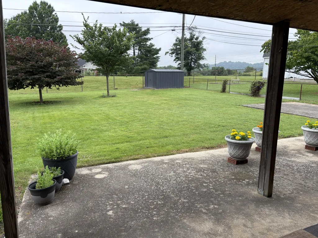 114 Oaklawn Drive Frankfort KY 40601