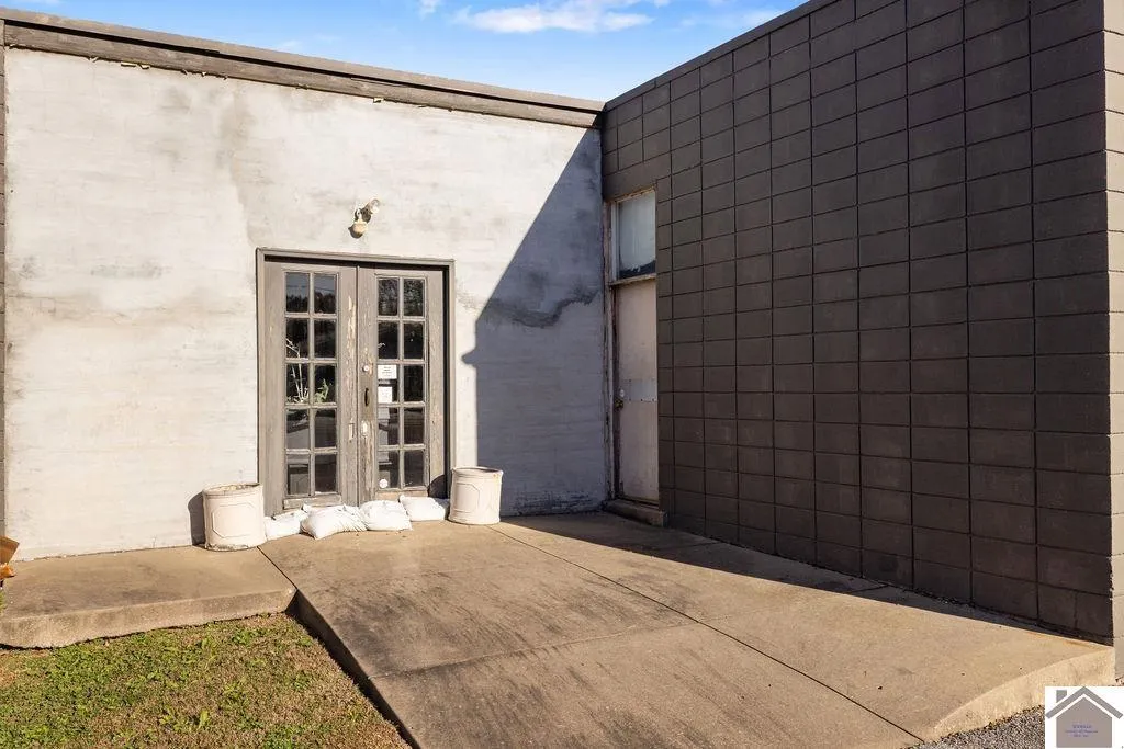 2200 Broadway Street Paducah KY 42001