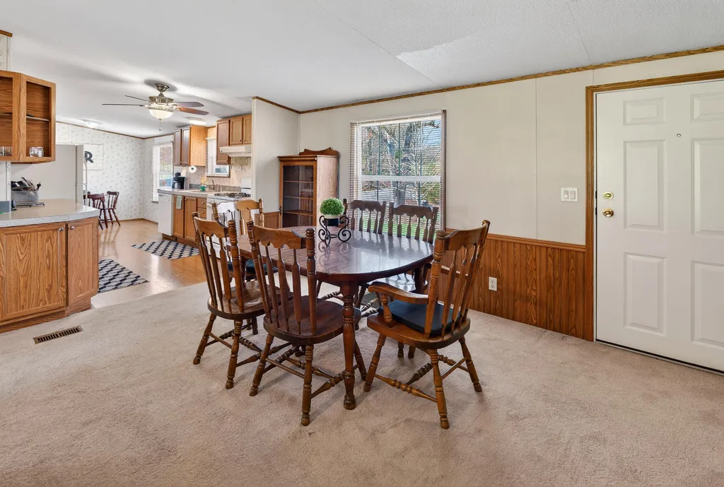 2526 Axel Creek Road Salem KY 42078