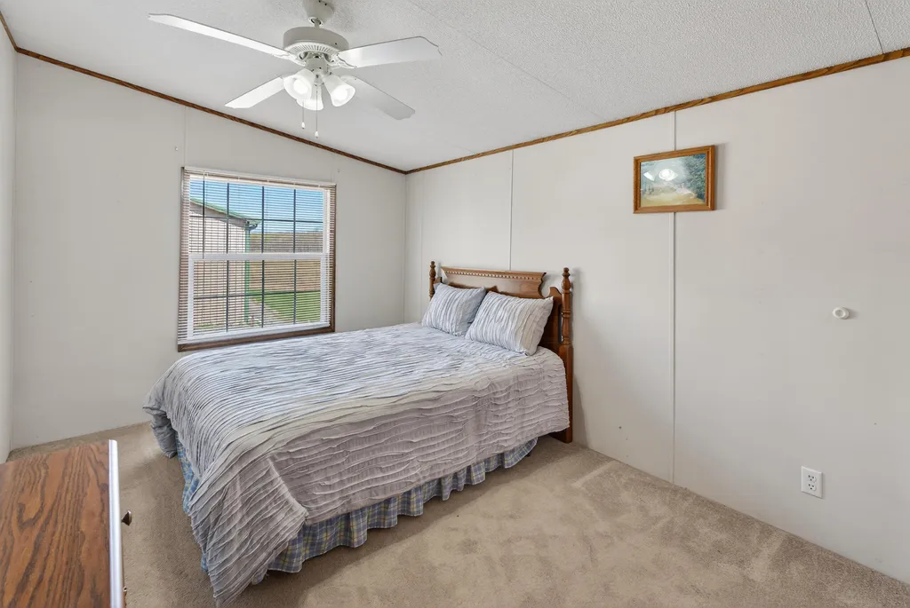 2526 Axel Creek Road Salem KY 42078
