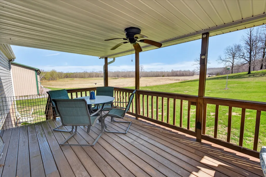 2526 Axel Creek Road Salem KY 42078