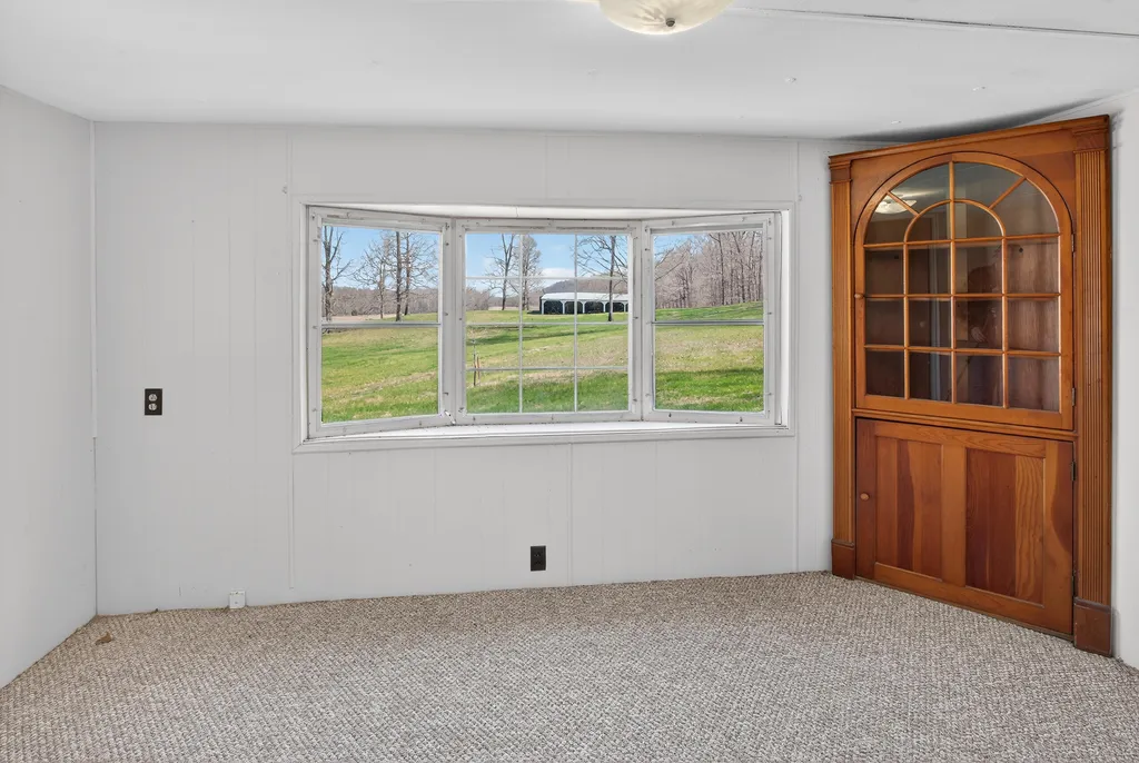 2526 Axel Creek Road Salem KY 42078