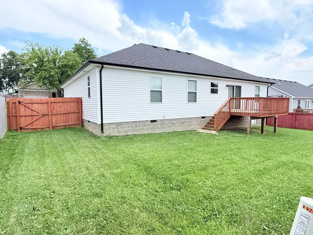 126 Elk Drive Stamping Ground KY 40379