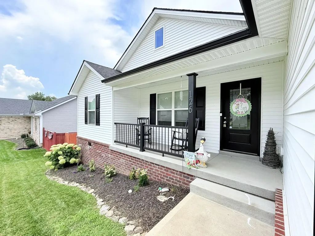 126 Elk Drive Stamping Ground KY 40379