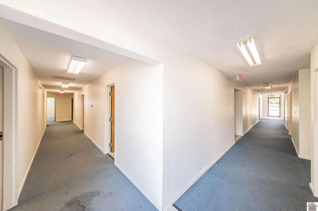 615 N 4th Street Paducah KY 42001