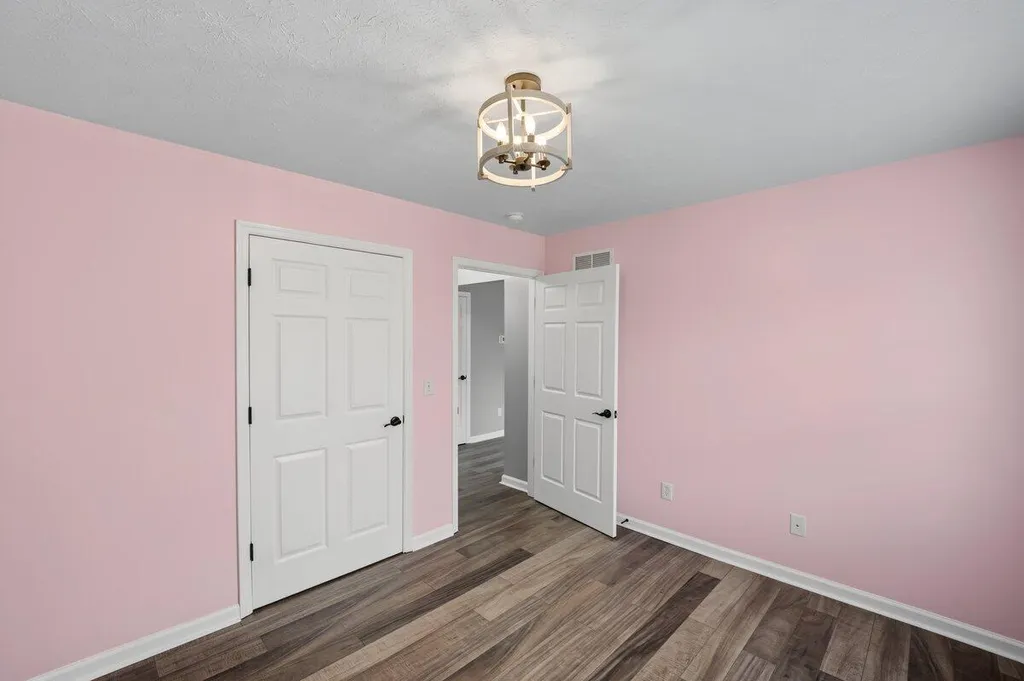 108 Pendleton Lane Frankfort KY 40601
