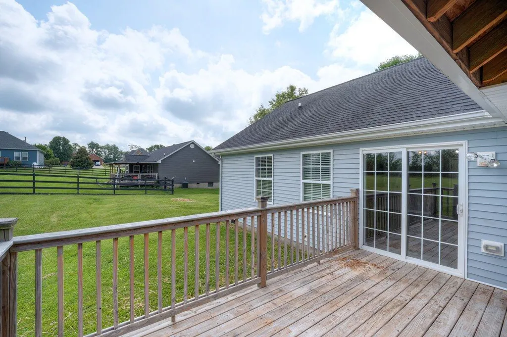 108 Pendleton Lane Frankfort KY 40601