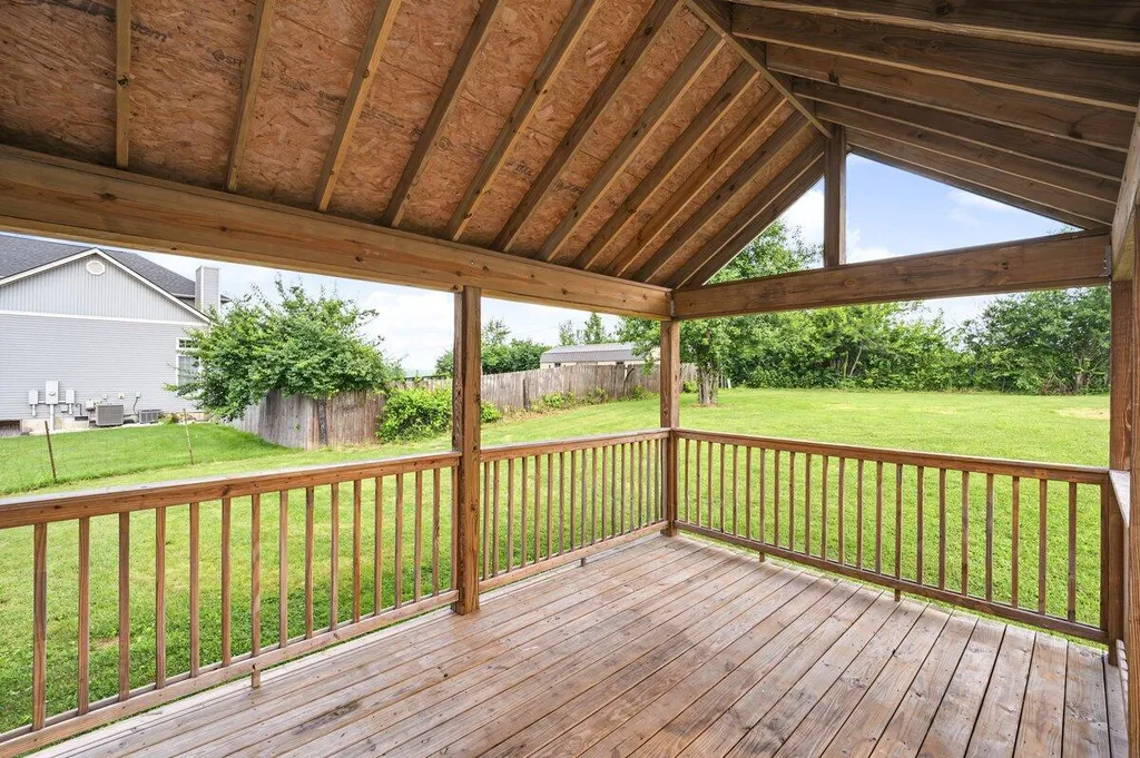 108 Pendleton Lane Frankfort KY 40601