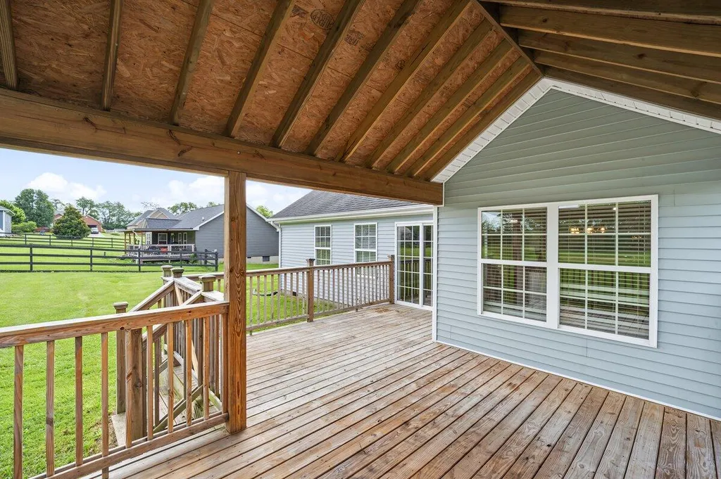 108 Pendleton Lane Frankfort KY 40601