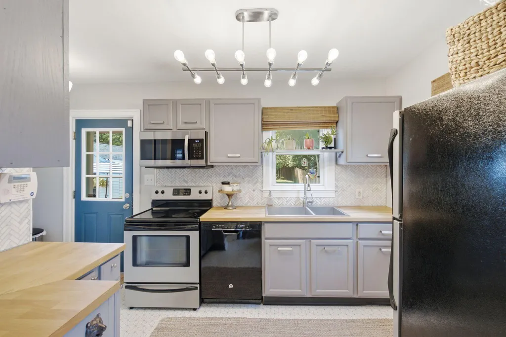 1006 Highland Park Drive Lexington KY 40505