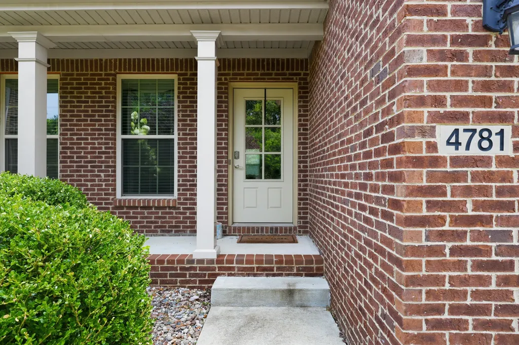 4781 Willman Way Lexington KY 40509