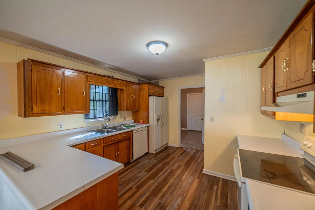 242 Barber Road Clinton KY 42031