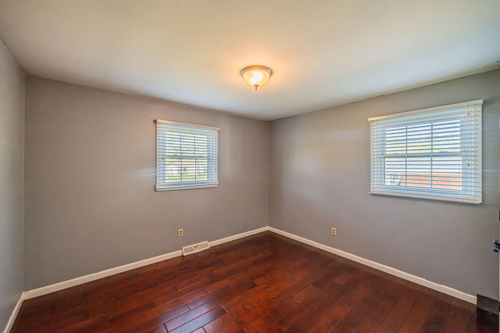 242 Barber Road Clinton KY 42031