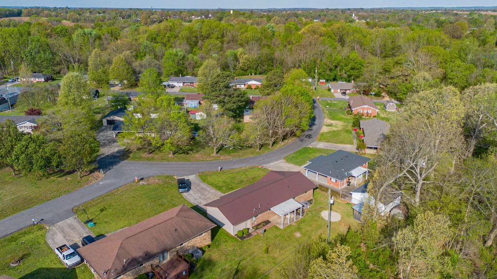 242 Barber Road Clinton KY 42031