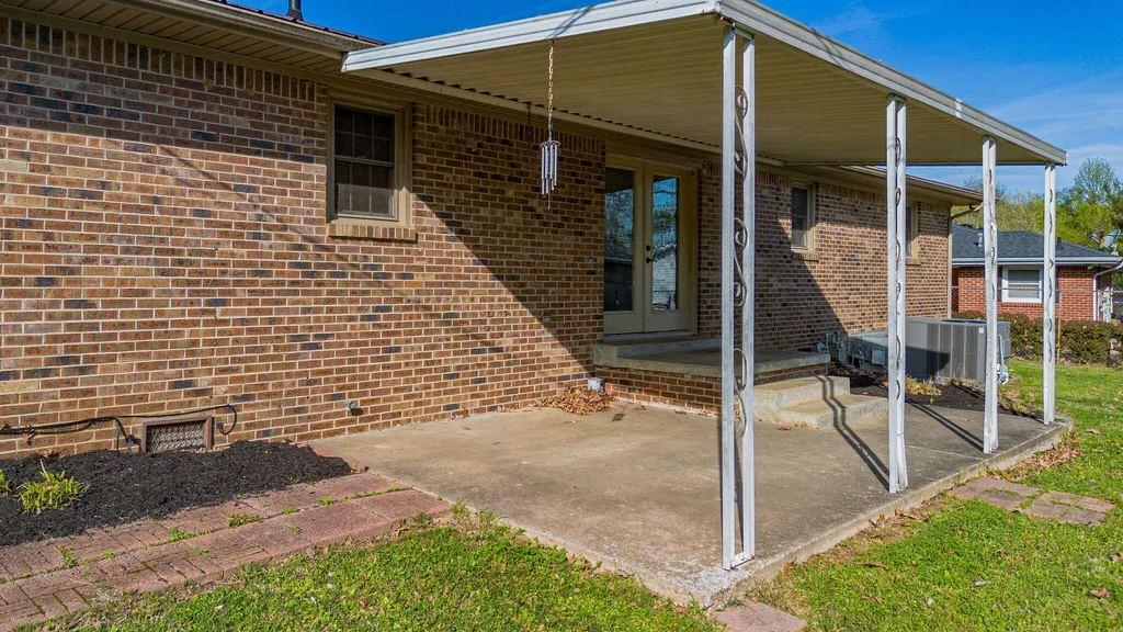 242 Barber Road Clinton KY 42031