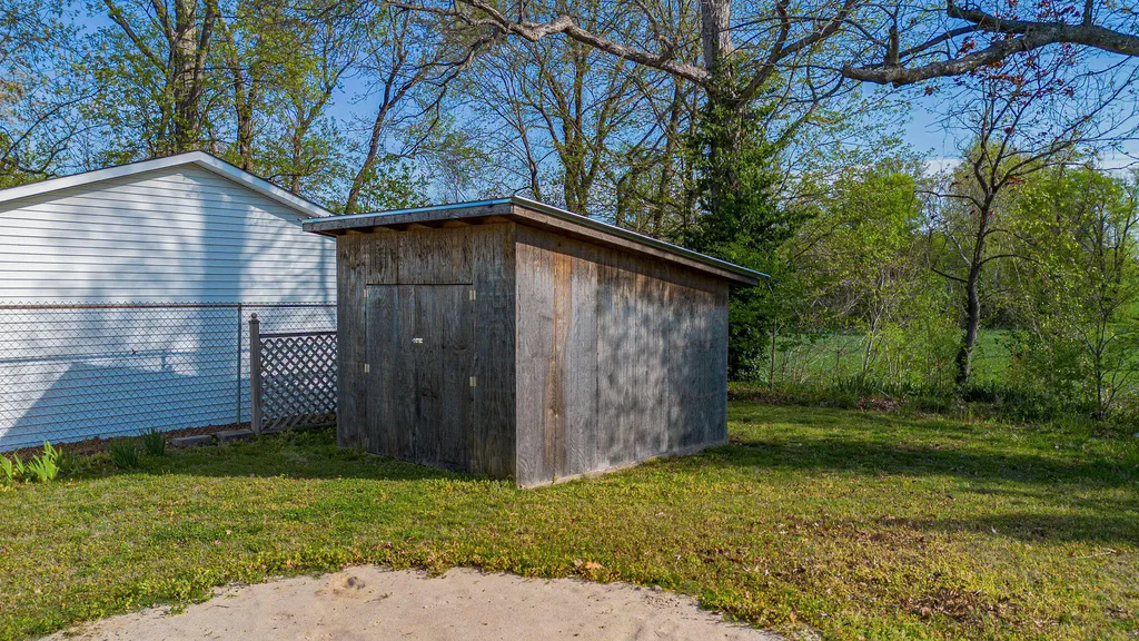 242 Barber Road Clinton KY 42031
