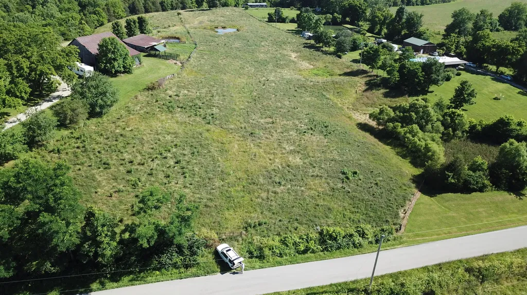 3686 Crowe Ridge Road Winchester KY 40391