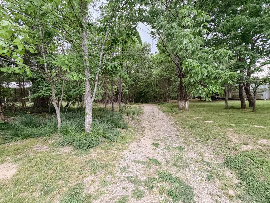 406 Lakewood Road Princeton KY 42445