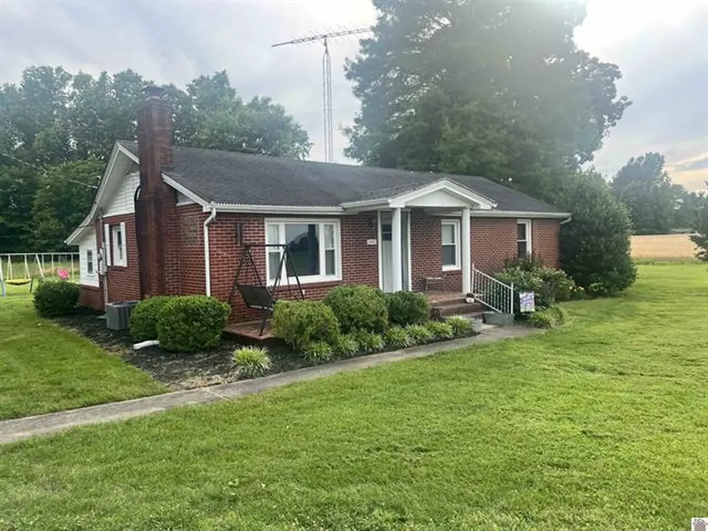 5483 Kentucky 121 Murray KY 42071