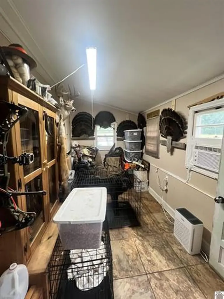 5483 Kentucky 121 Murray KY 42071
