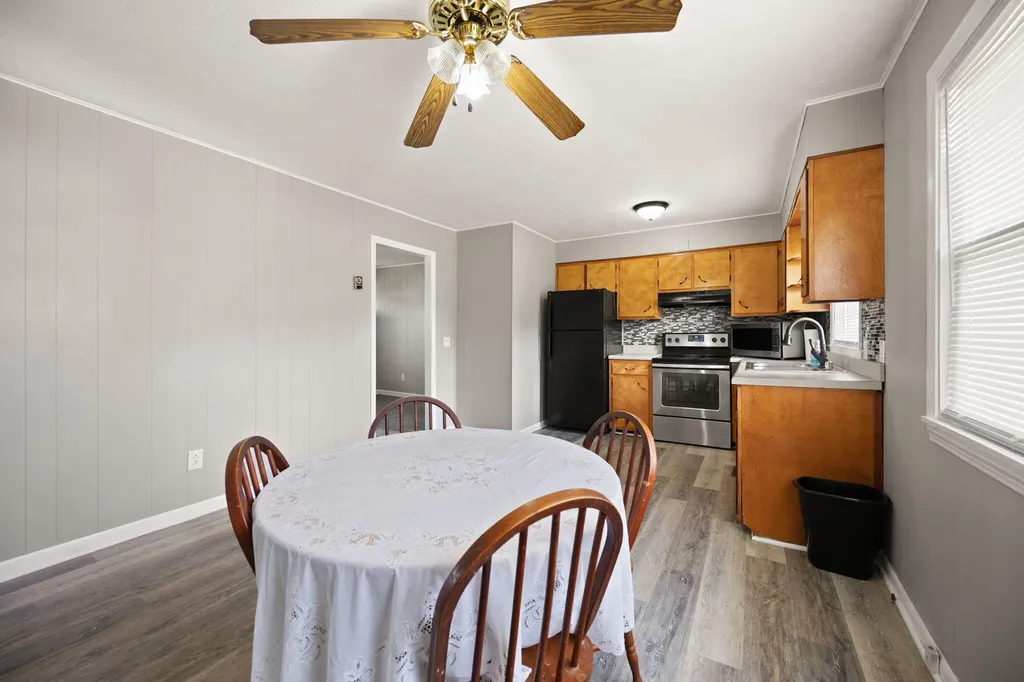 660 Highway 1383 Russell Springs KY 42642