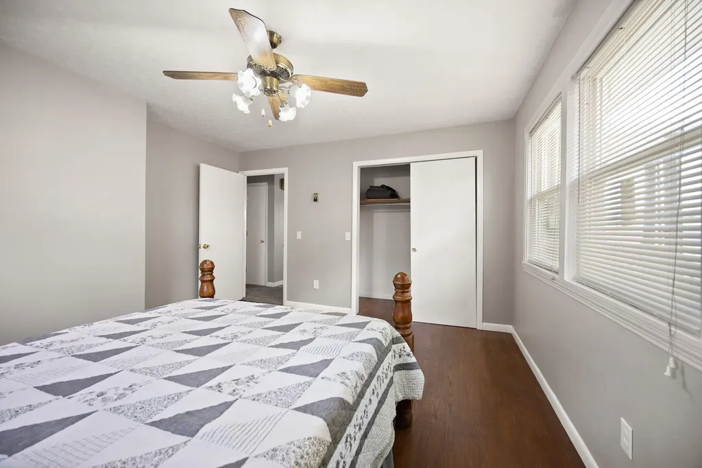 660 Highway 1383 Russell Springs KY 42642