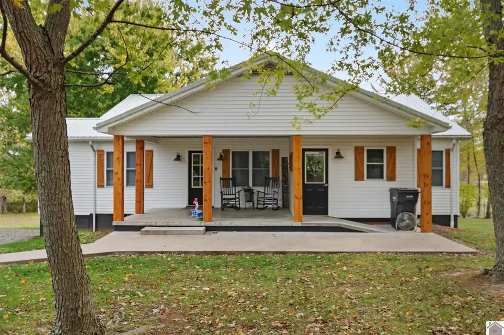 2888 State Route 654 Marion KY 42064
