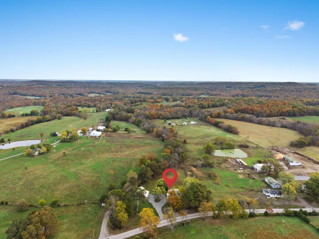 2888 State Route 654 Marion KY 42064