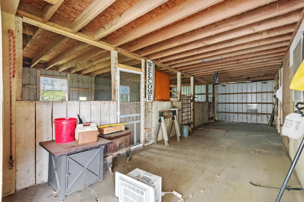 2888 State Route 654 Marion KY 42064