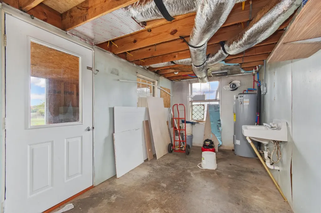 2888 State Route 654 Marion KY 42064
