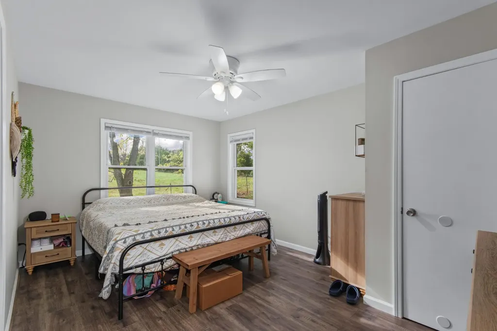 2888 State Route 654 Marion KY 42064