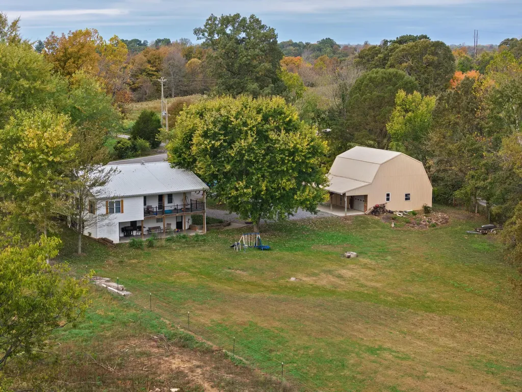2888 State Route 654 Marion KY 42064