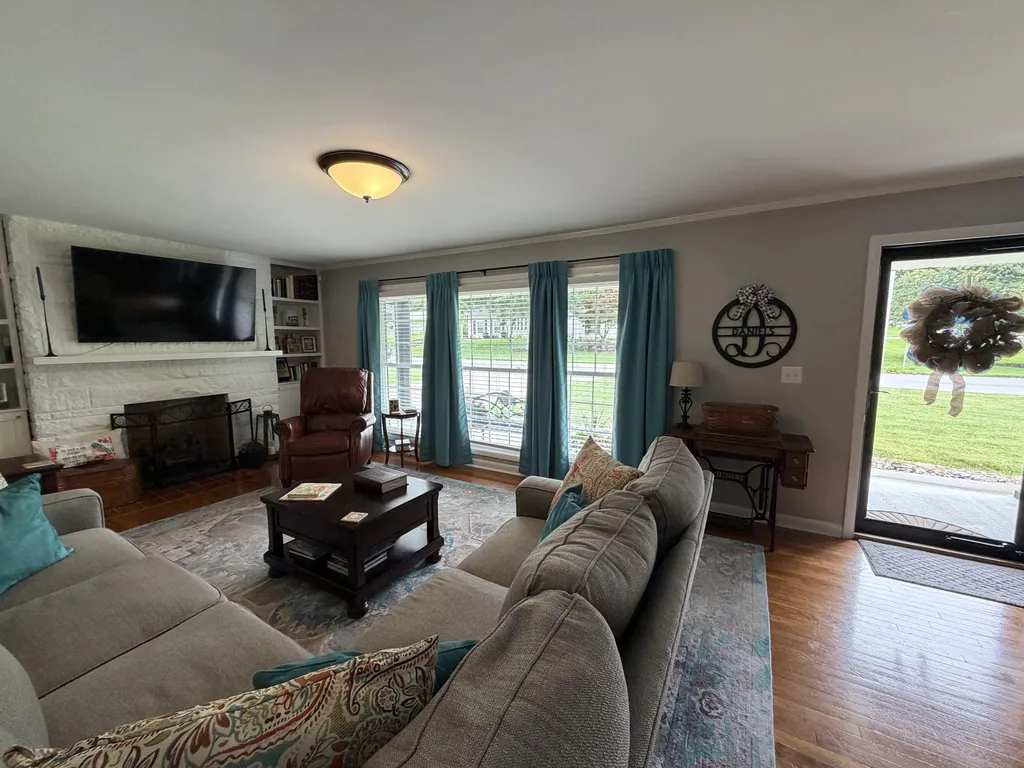 15 Moundale Avenue Winchester KY 40391