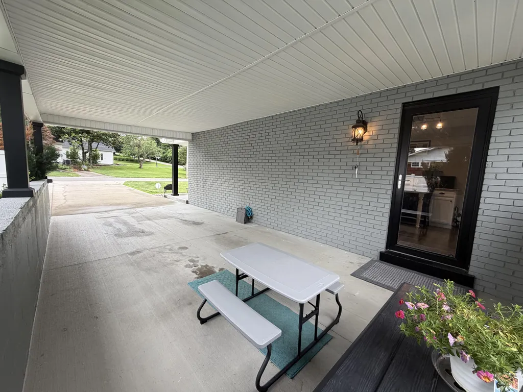 15 Moundale Avenue Winchester KY 40391