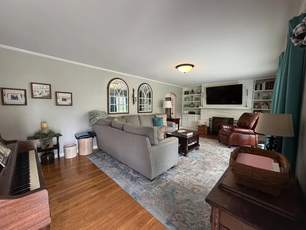 15 Moundale Avenue Winchester KY 40391
