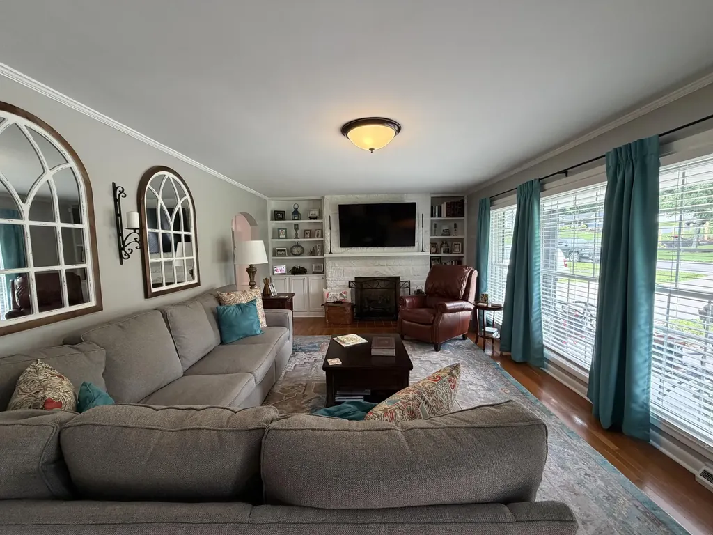 15 Moundale Avenue Winchester KY 40391
