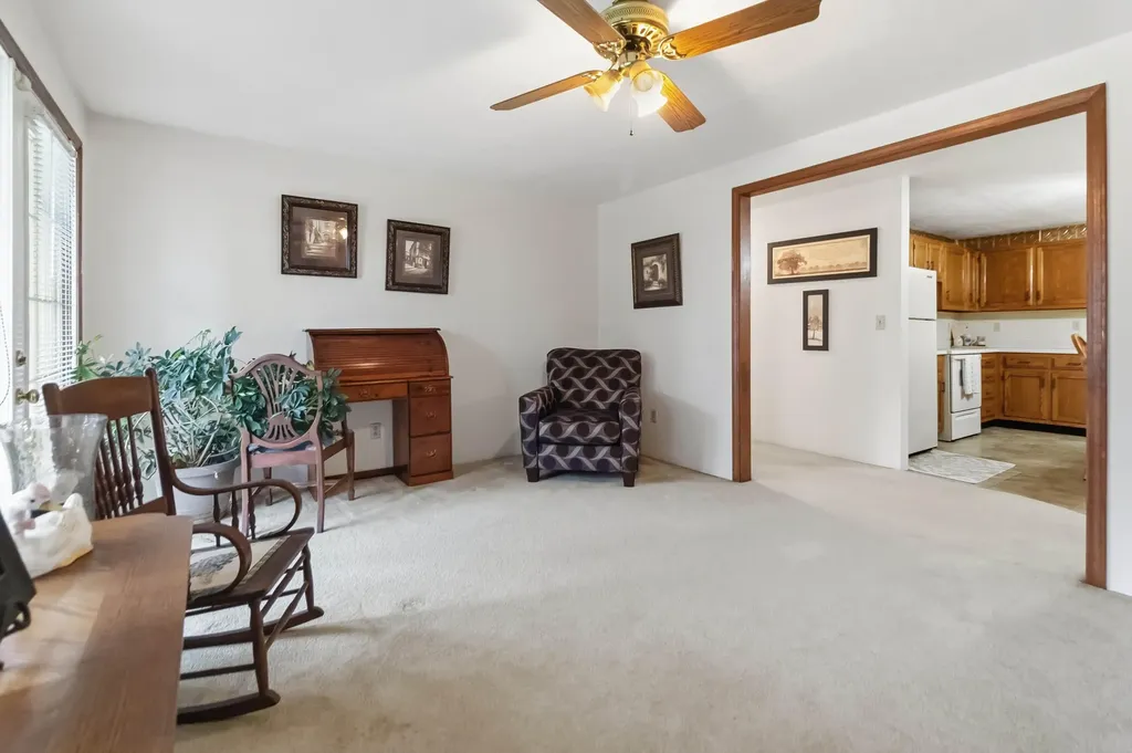 3065 Oak Hill Road Bethelridge KY 42516