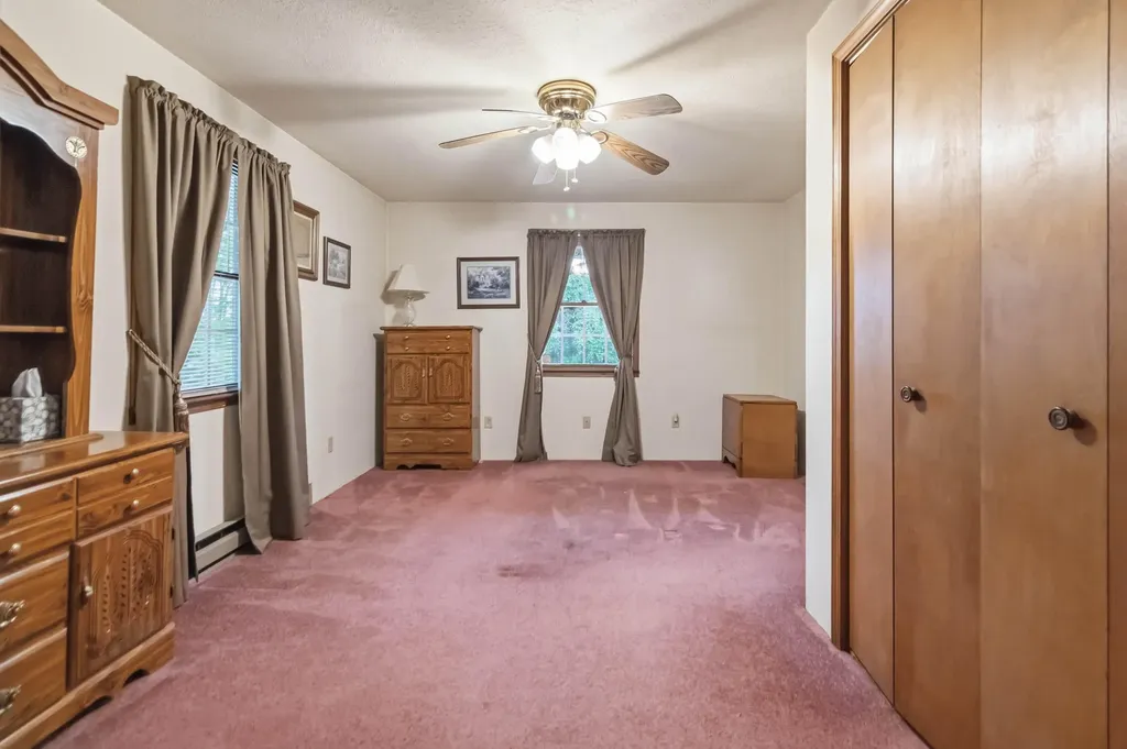 3065 Oak Hill Road Bethelridge KY 42516