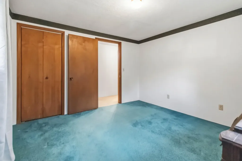 3065 Oak Hill Road Bethelridge KY 42516