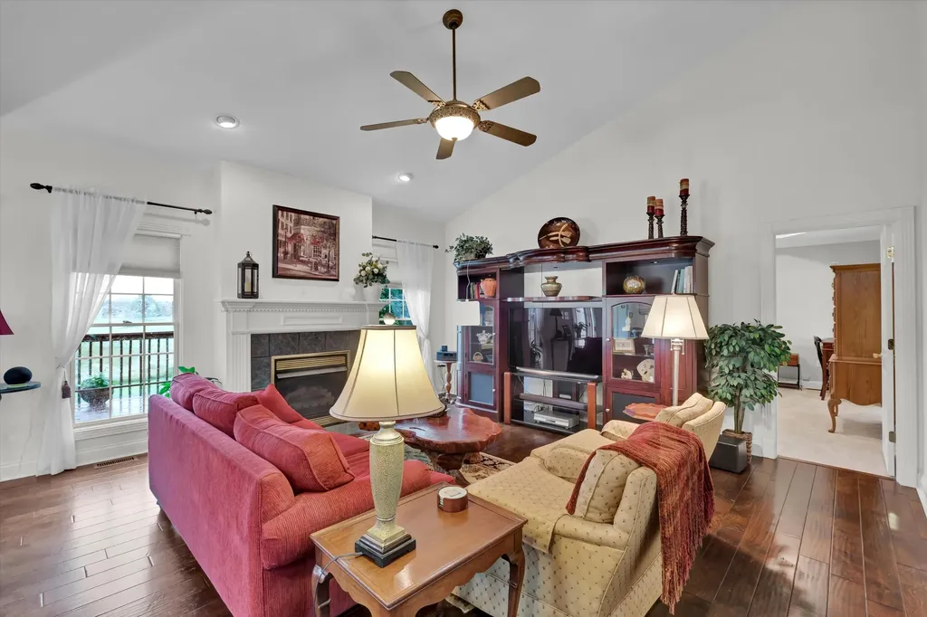 294 Inverness Trail Richmond KY 40475