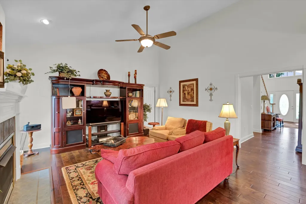 294 Inverness Trail Richmond KY 40475