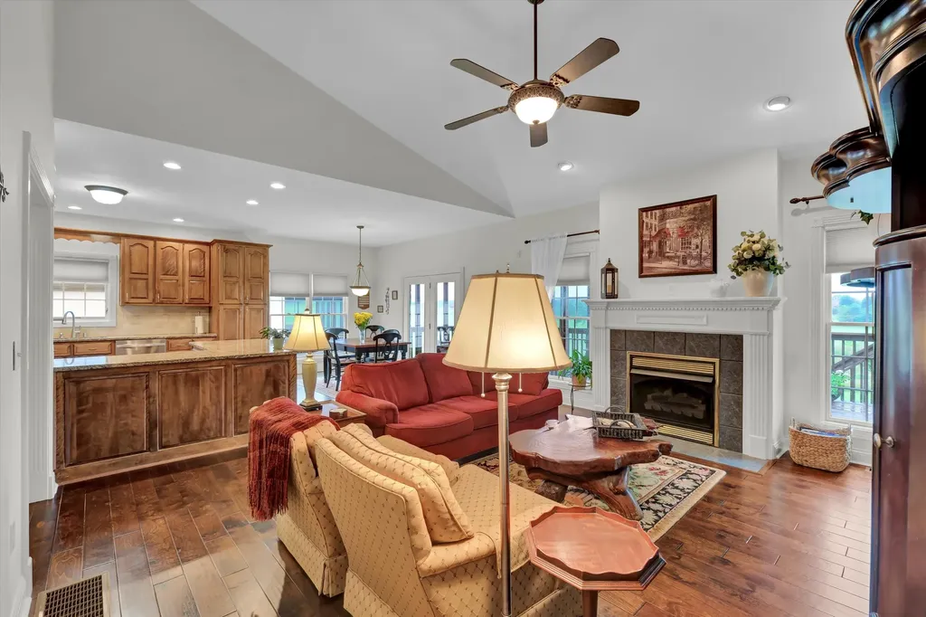 294 Inverness Trail Richmond KY 40475