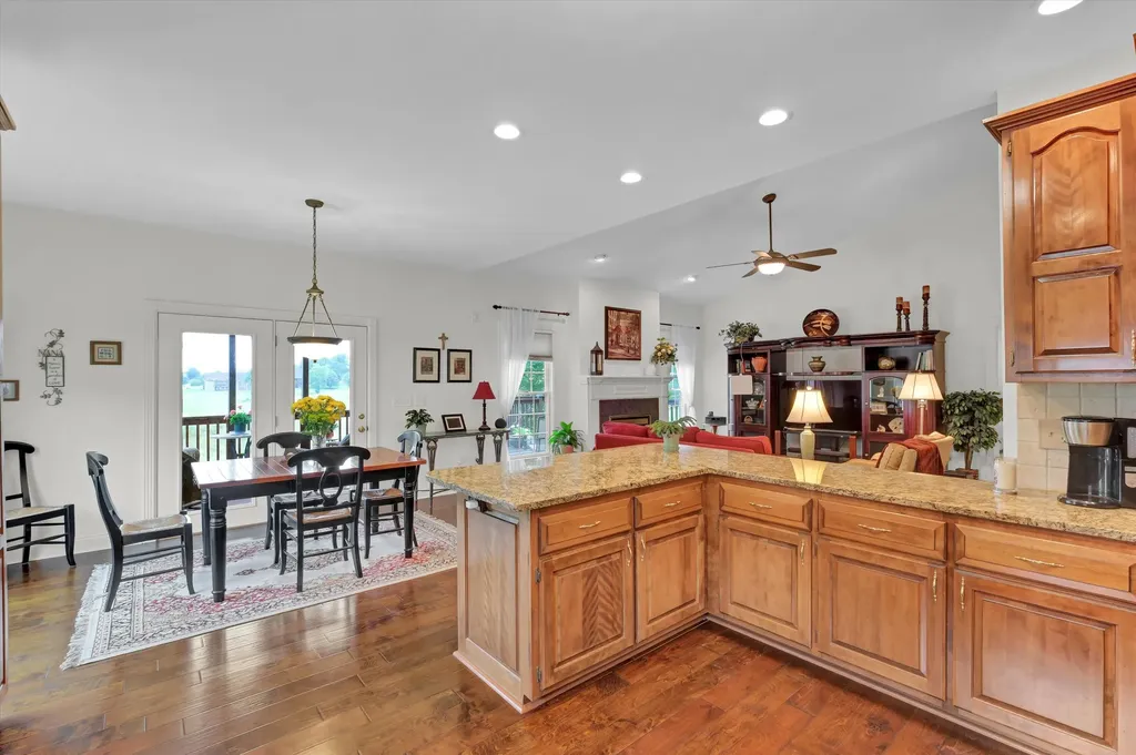 294 Inverness Trail Richmond KY 40475
